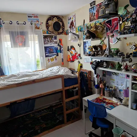 빌라 Avec Jardin Et Piscine